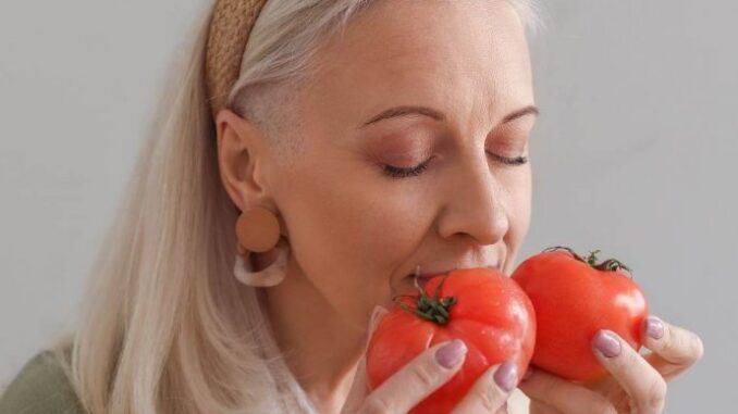 649d55c4-e420-481d-a479-40830a0a0a64-paradajz-vitamini-2287152993-690x480