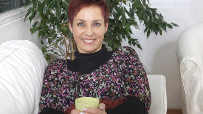 nasmejana-zena-shotterstock_800-678x381-1-678x381-1